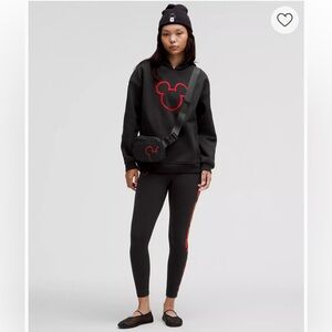 🏰Lululemon🏰 x Disney Everywhere Belt Bag LONG STRAP 1L Mickey Outline